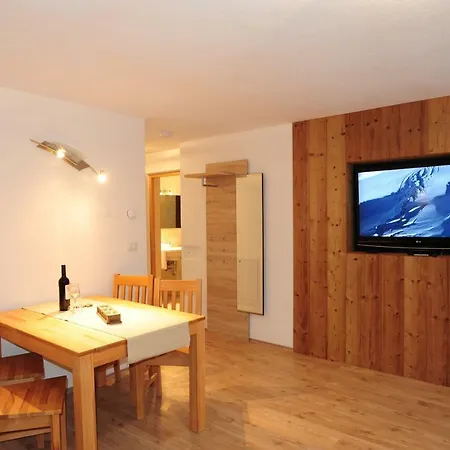 Aparthotel Xl *